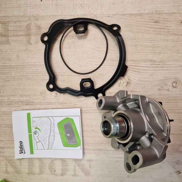 Valeo Wasserpumpe Opel Vivaro 2.5Cdti