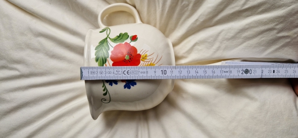 Schöne Vintage-Tasse mit Blumenmuster – Porzellan, handbemalt, nostalgischer Stil