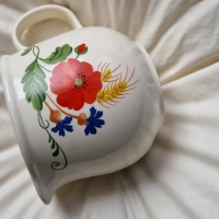 Schöne Vintage-Tasse mit Blumenmuster – Porzellan, handbemalt, nostalgischer Stil