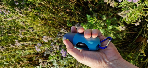 LED-Beutelspender für Hunde und Katzen im modernen Design